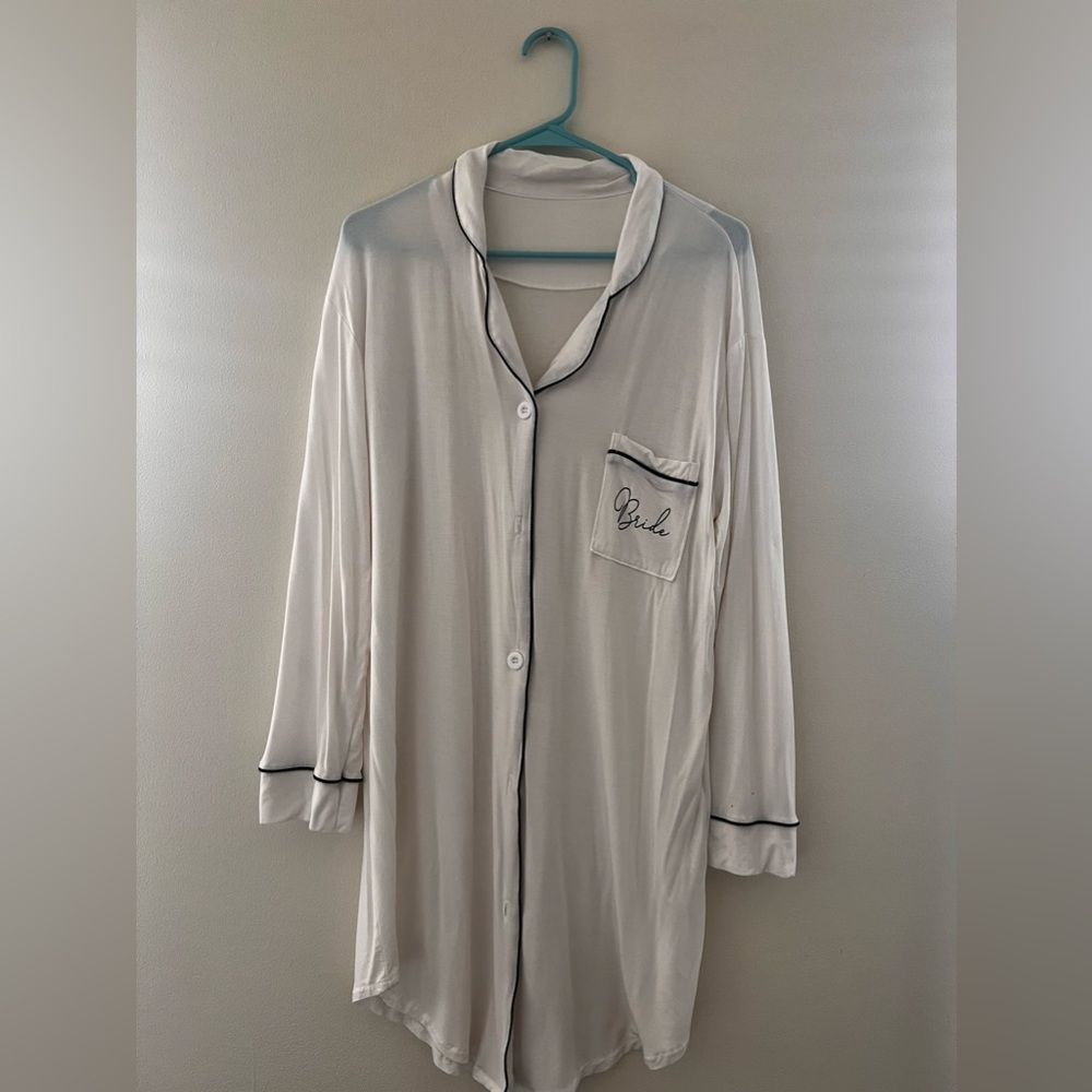 Bridal getting ready button down